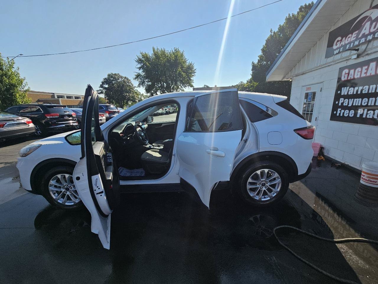 Used 2022 Ford Escape SE FWD image 23