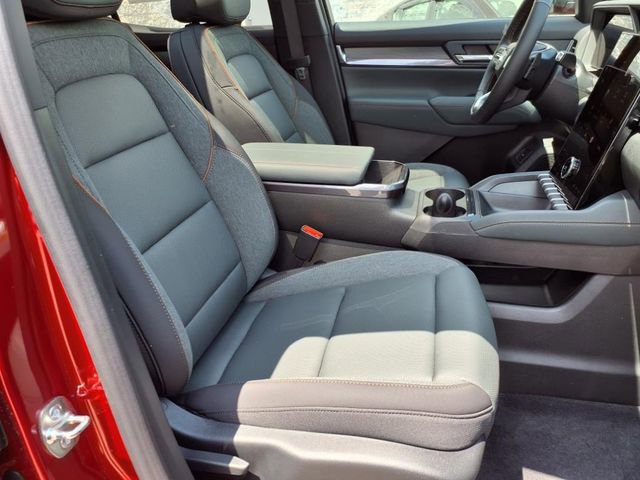 New 2026 GMC Terrain AT4 w/ Technology Package II image 24