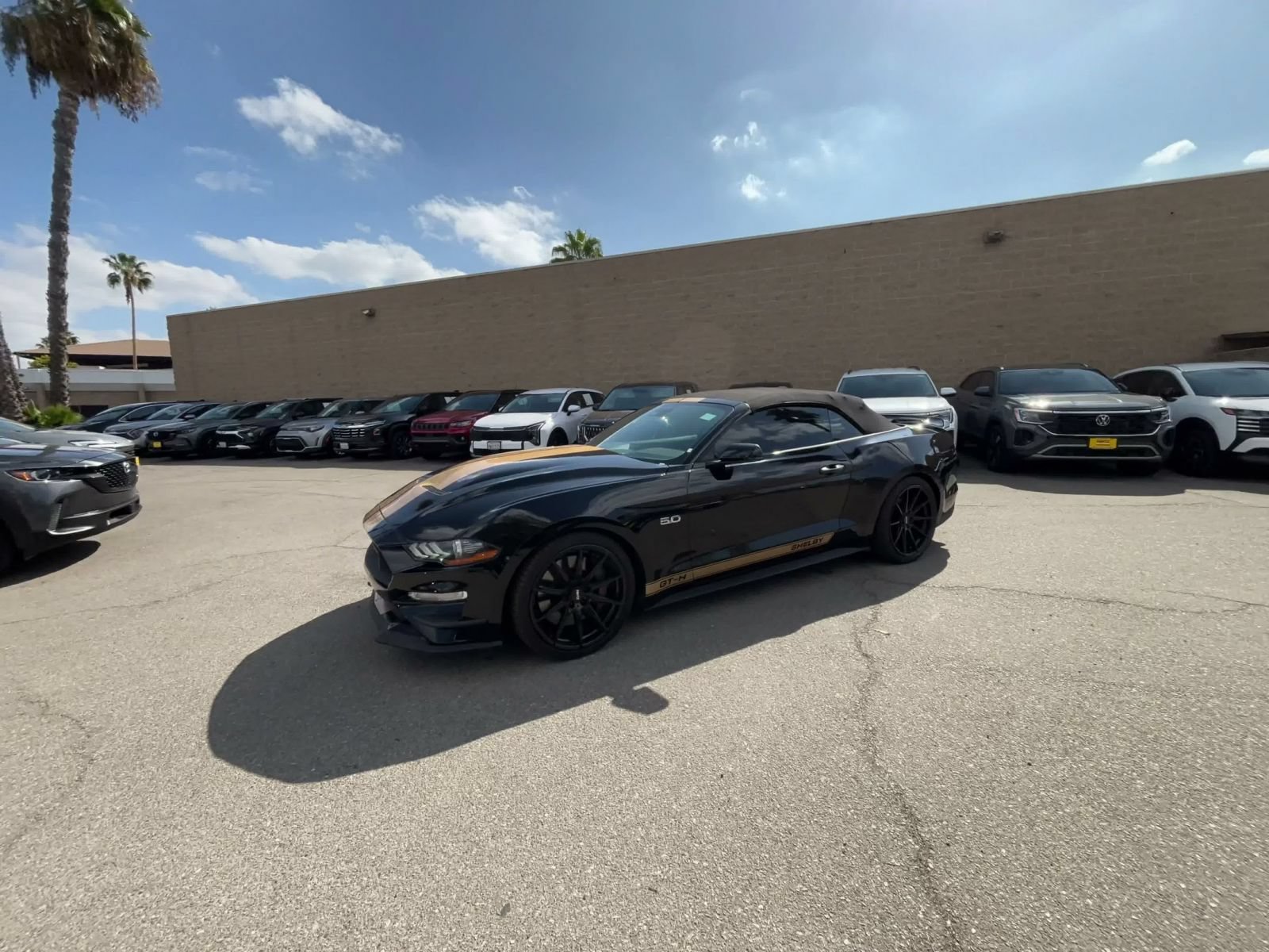 Used 2022 Ford Mustang GT Premium w/ GT Performance Package RWD image 7