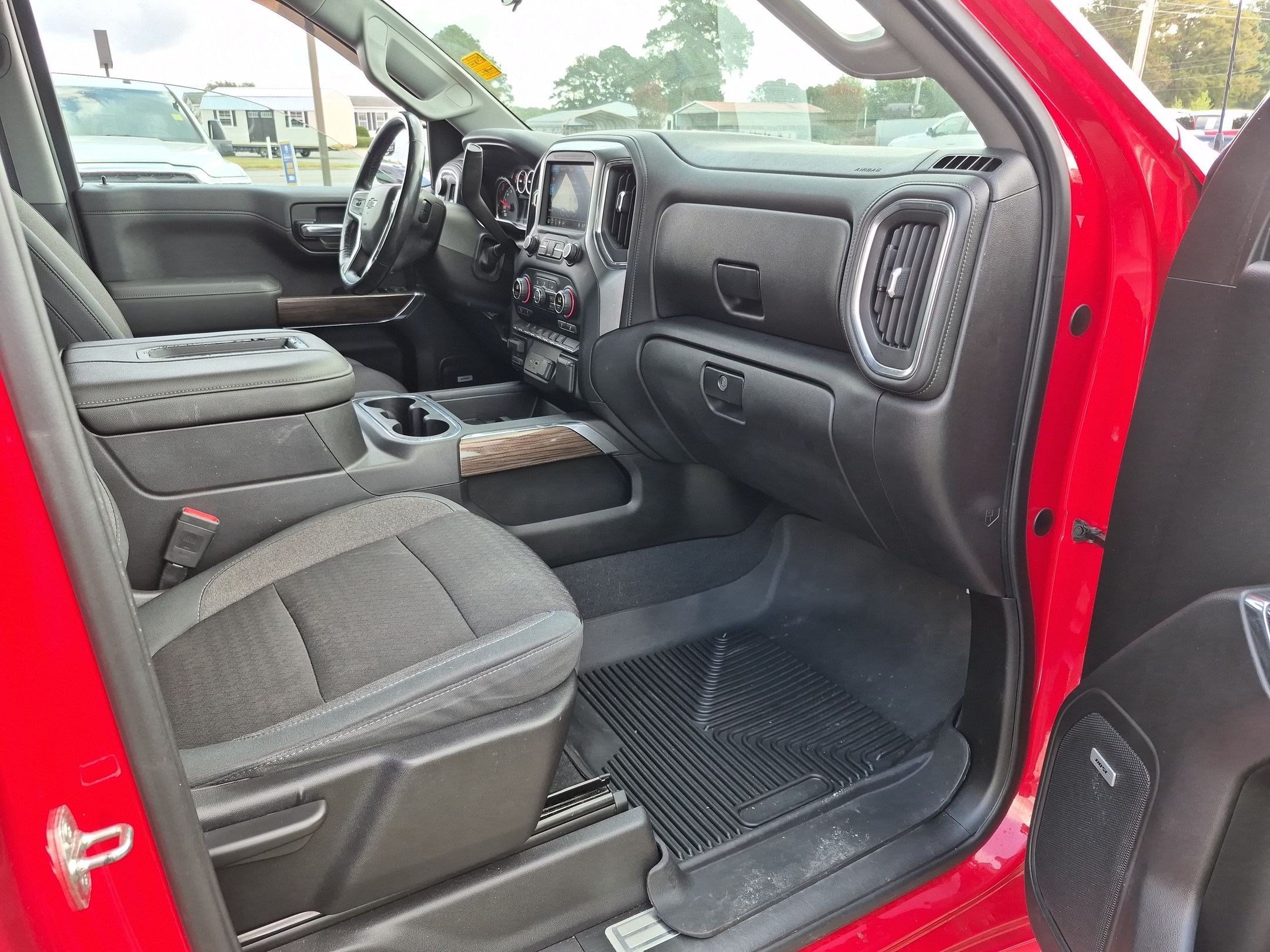 Used 2019 Chevrolet Silverado 1500 RST w/ All-Star Edition AWD/4WD image 22