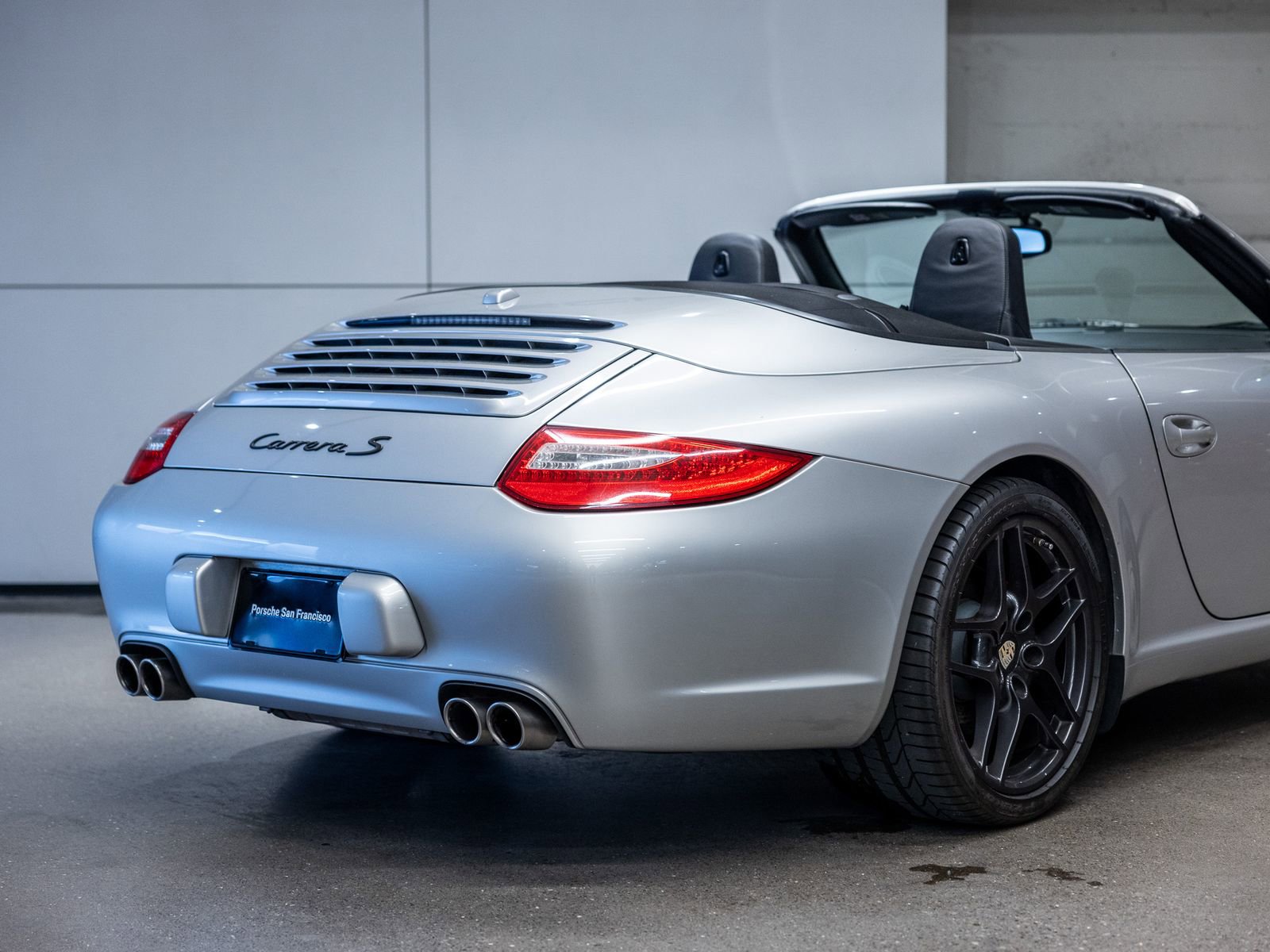 Used 2009 Porsche 911 Carrera S image 23
