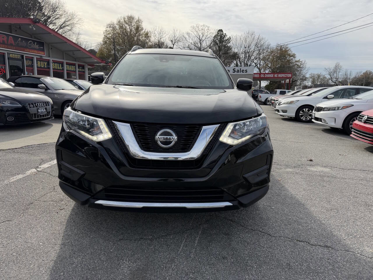 Used 2019 Nissan Rogue S w/ Special Edition Package image 9