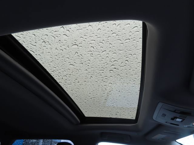 Used 2020 Lexus RX 350L Premium w/ Premium Package image 43