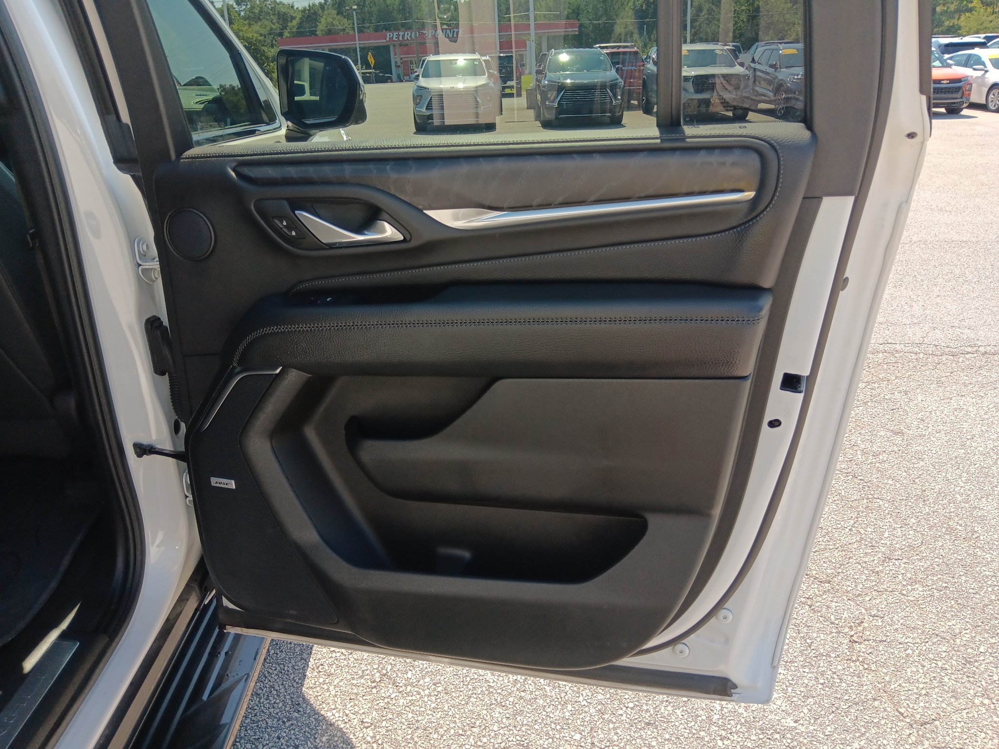 Used 2024 GMC Yukon XL Denali w/ LPO, Floor Liner Package AWD/4WD image 21