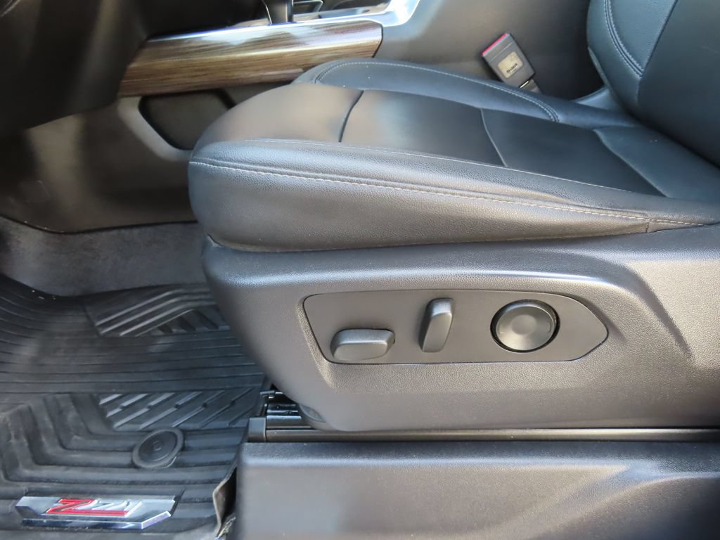Certified 2024 Chevrolet Silverado 1500 RST w/ Convenience Package II AWD/4WD image 6