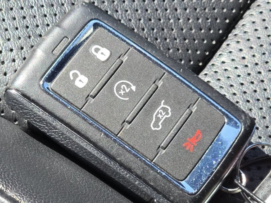 Used 2024 Jeep Wagoneer Series II w/ Flexible Seating Group AWD/4WD image 79