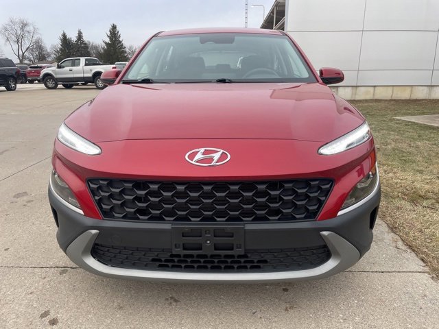 Used 2022 Hyundai Kona SE image 6