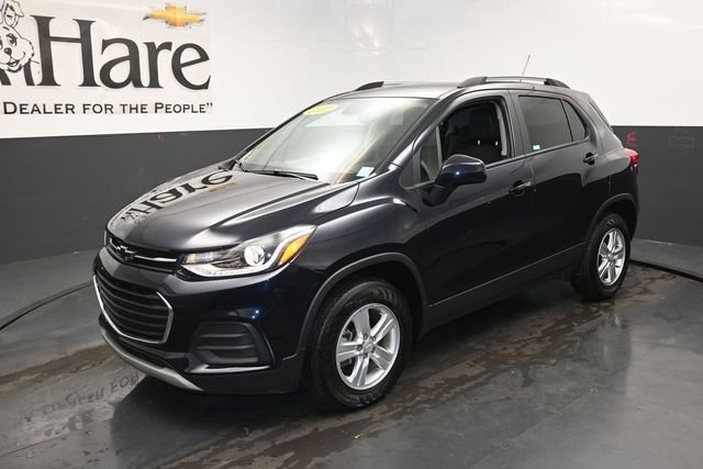 Used 2022 Chevrolet Trax LT w/ LT Convenience Package AWD/4WD image 26