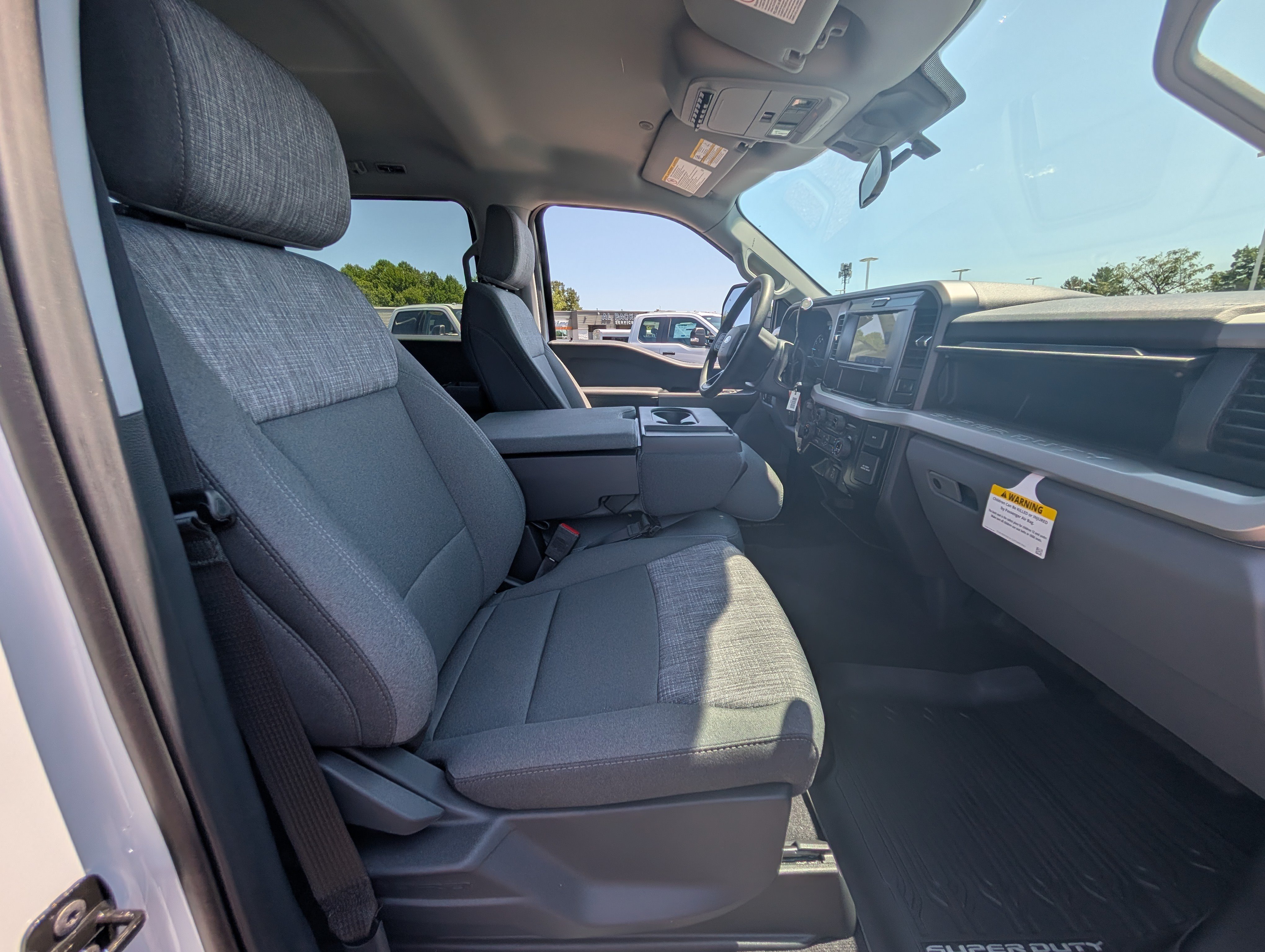 New 2026 Ford F250 XLT w/ FX4 Off-Road Package AWD/4WD image 6