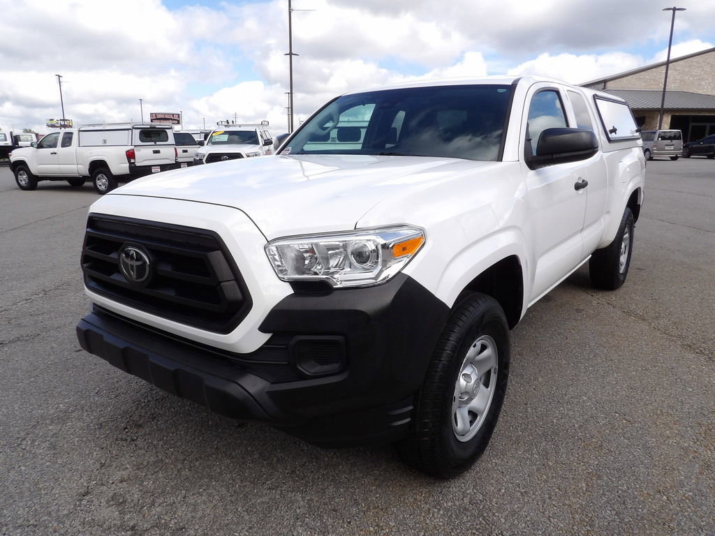 Used 2022 Toyota Tacoma SR image 61