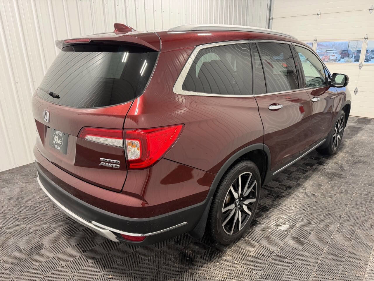 Used 2019 Honda Pilot Touring image 6