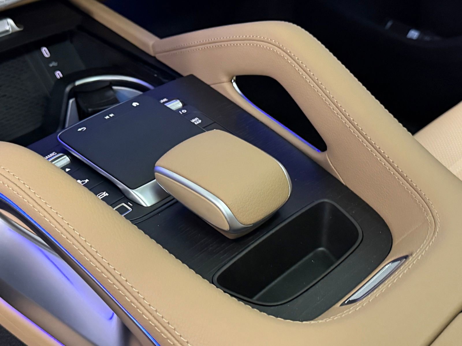 New 2026 Mercedes-Benz GLE 450e 4MATIC image 27