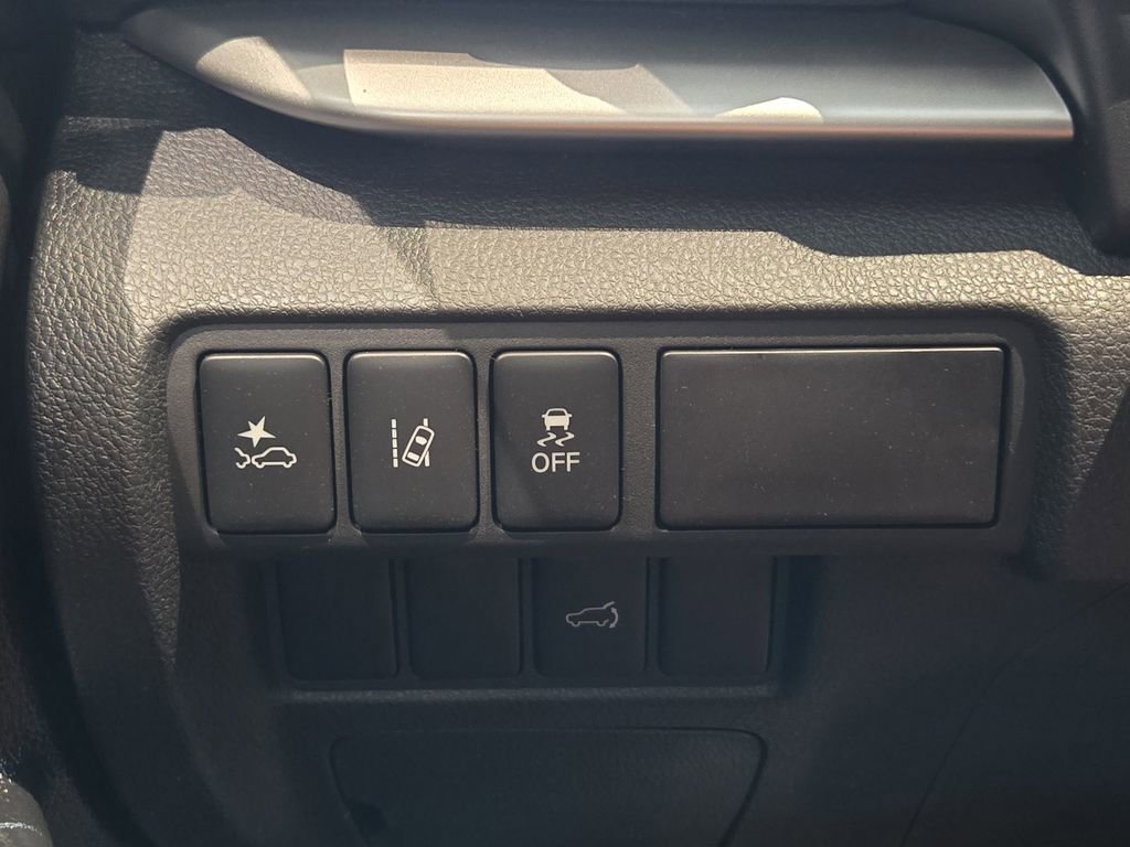 Used 2026 Mitsubishi Eclipse Cross SE image 17