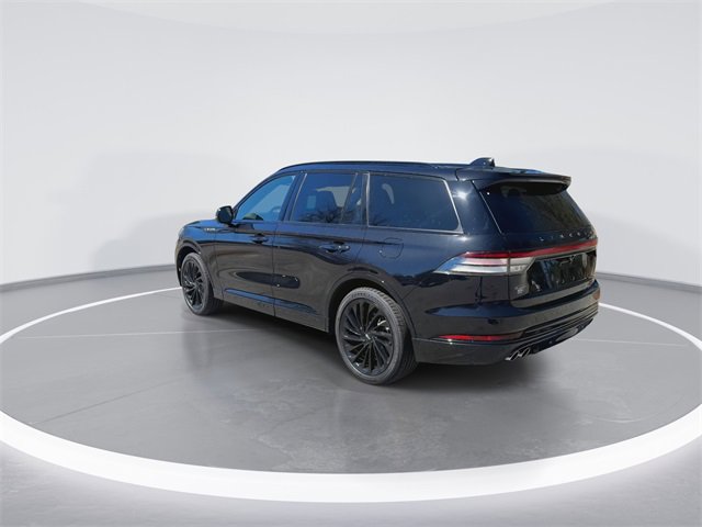 New 2026 Lincoln Aviator Reserve w/ Jet Appearance Package image 2