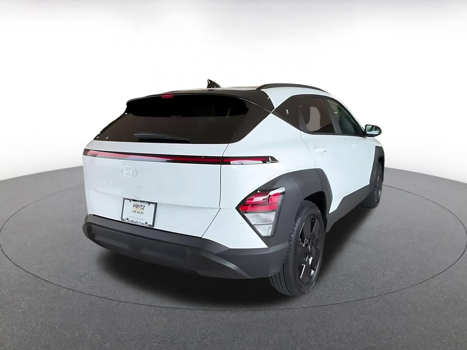 Used 2026 Hyundai Kona SEL Sport FWD image 13