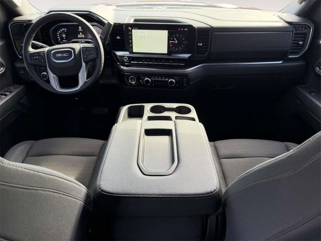 Used 2024 GMC Sierra 1500 Elevation image 2