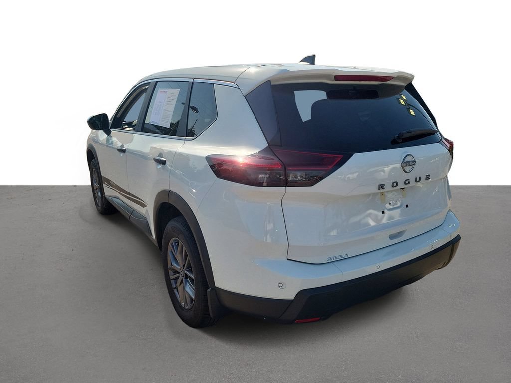 Certified 2026 Nissan Rogue S FWD image 4