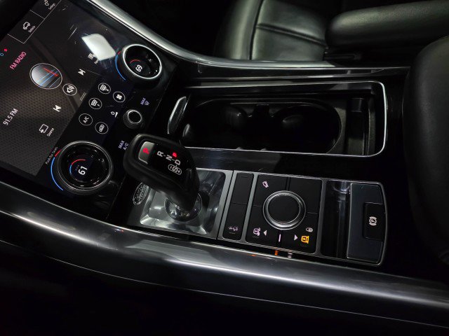 Used 2021 Land Rover Range Rover Sport HSE Silver Edition image 29