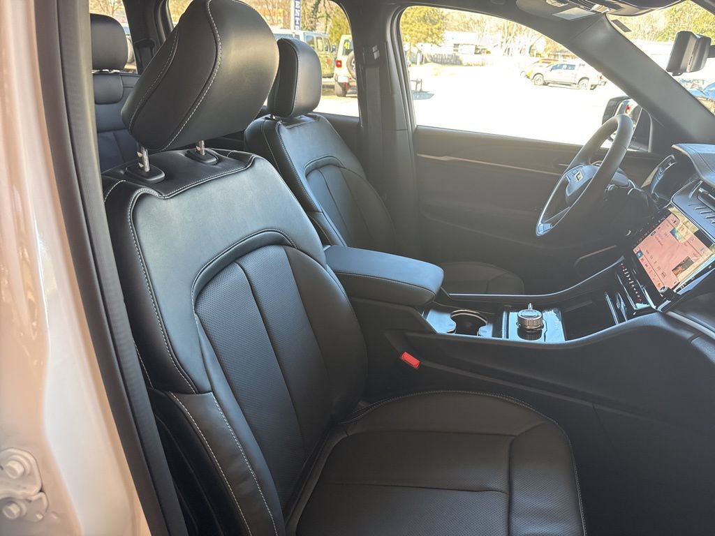 New 2026 Jeep Grand Cherokee Limited AWD/4WD image 23
