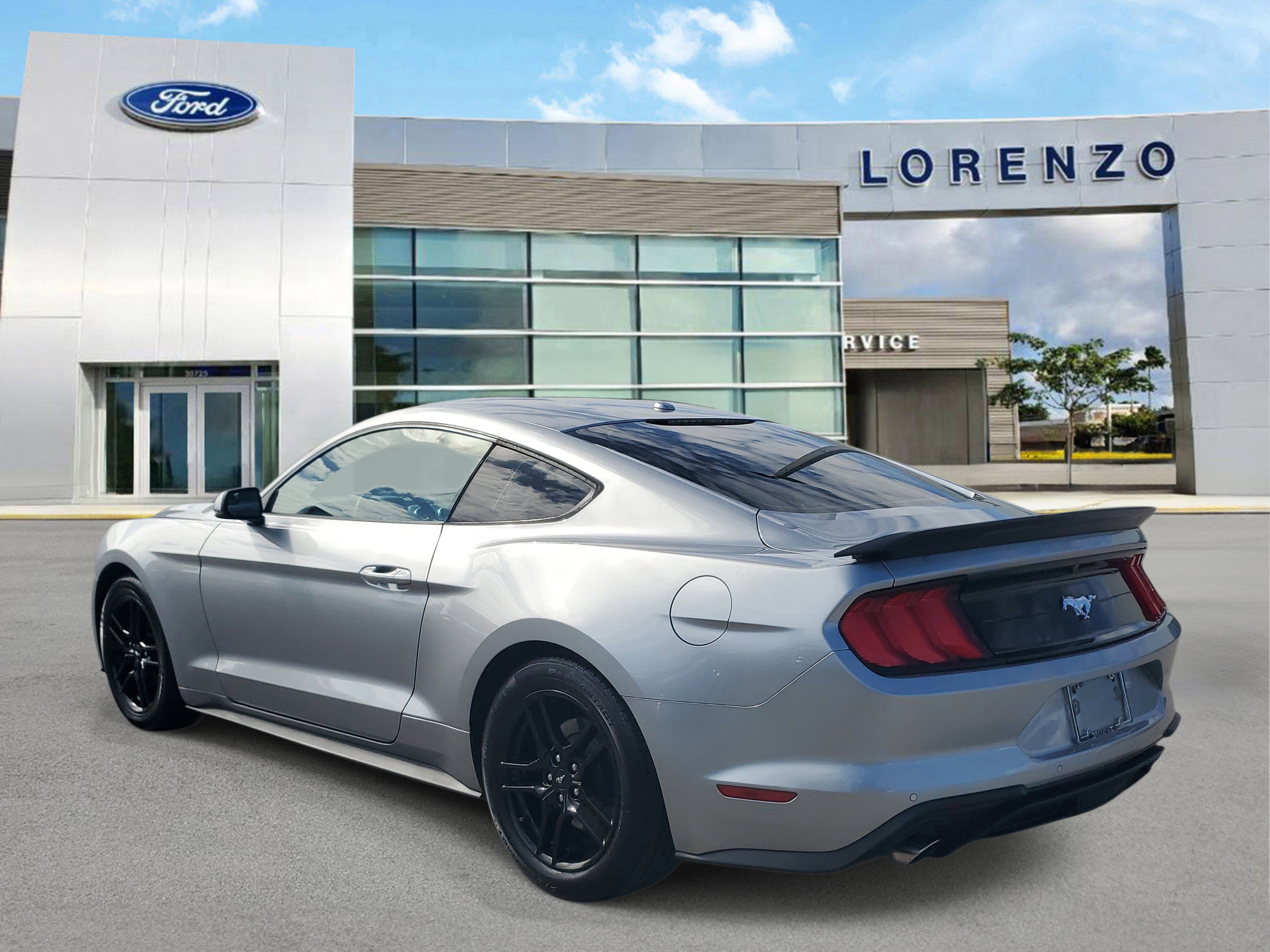 Used 2020 Ford Mustang Premium RWD image 7