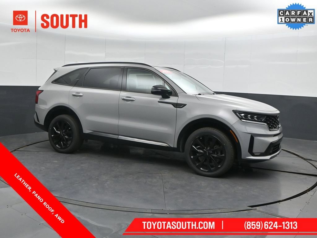 Used 2022 Kia Sorento SX image 1