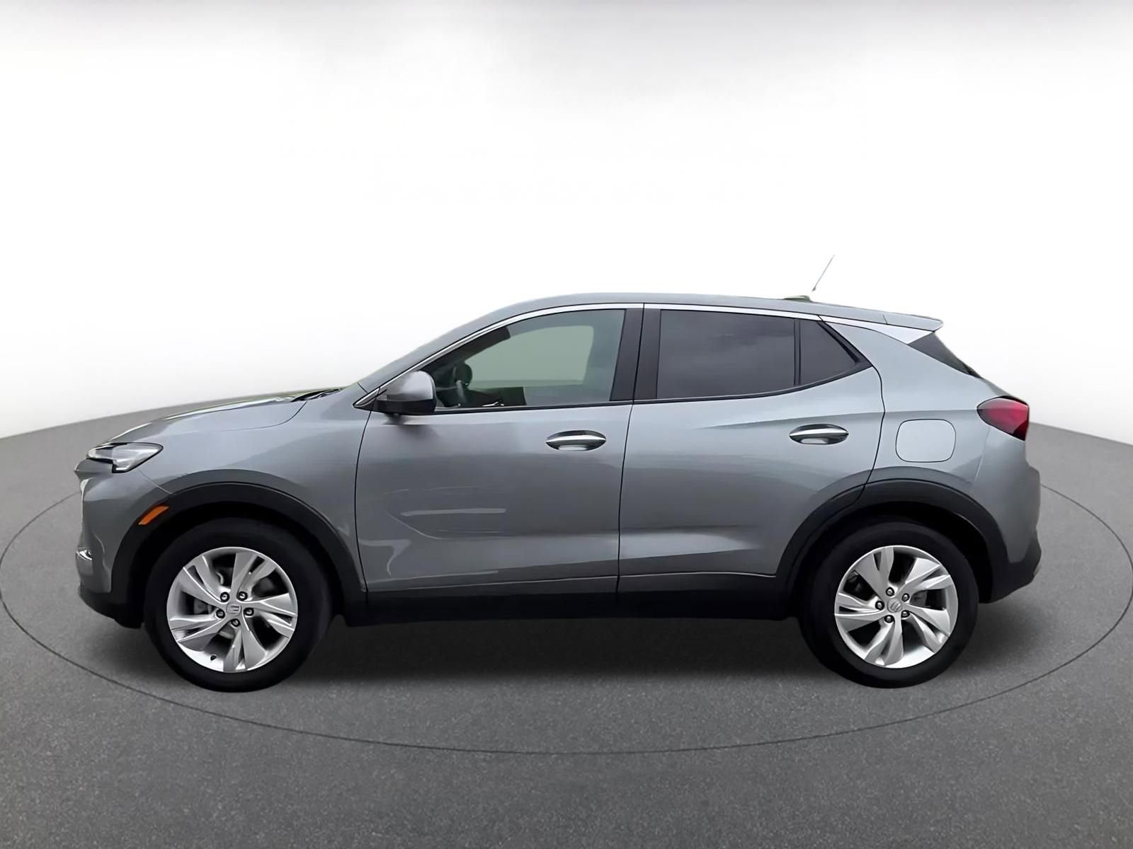 Used 2025 Buick Encore GX Preferred FWD image 7