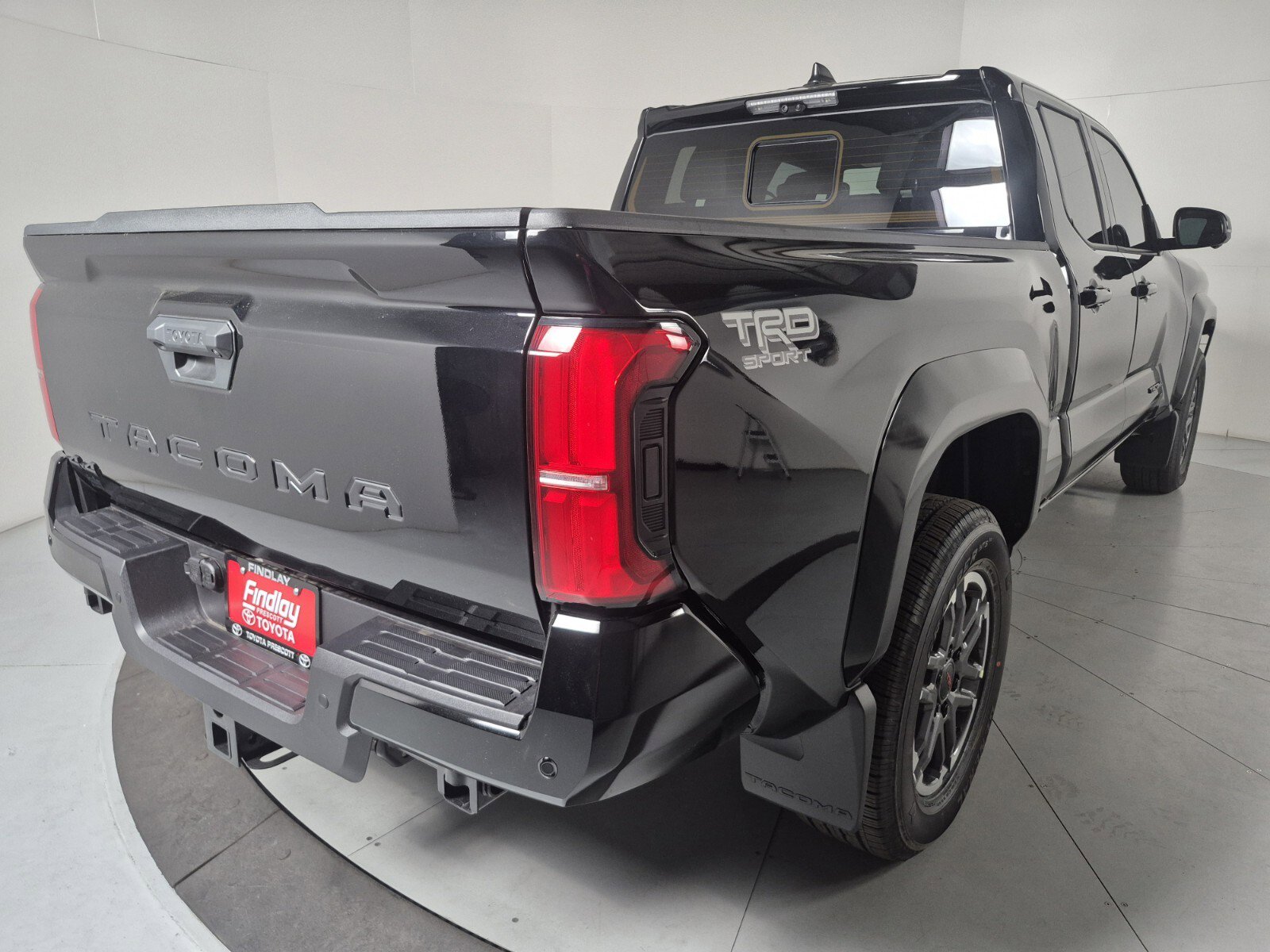 New 2026 Toyota Tacoma SR5 AWD/4WD image 4