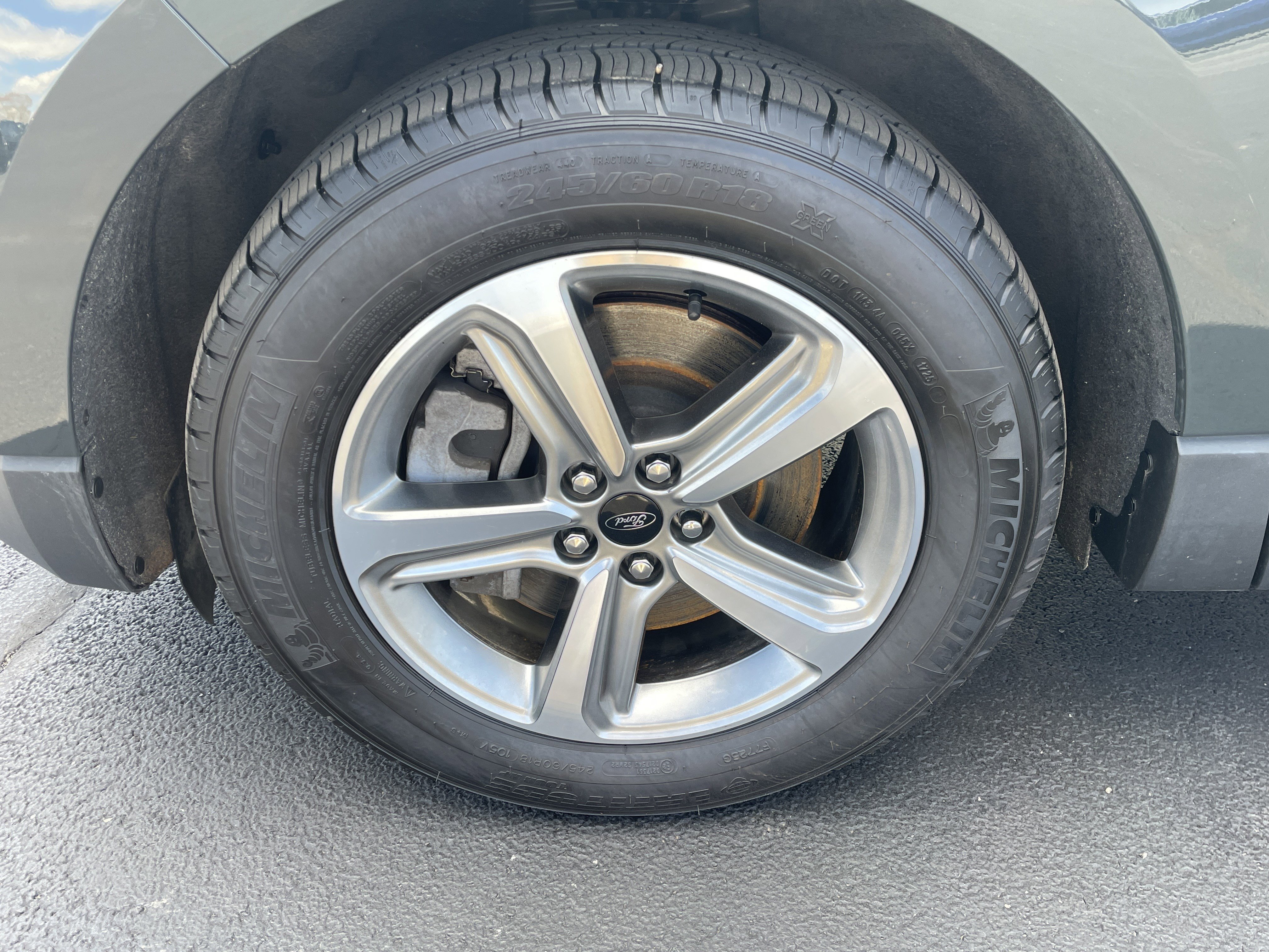 Used 2024 Ford Edge SEL w/ Convenience Package image 8