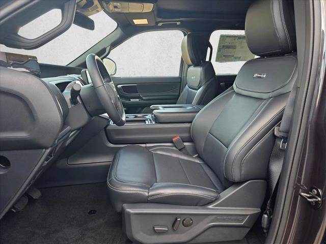 New 2027 Ford Expedition Max Platinum w/ Stealth Appearance Package RWD image 4