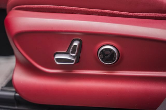 Used 2023 Maserati Grecale Modena AWD/4WD image 39