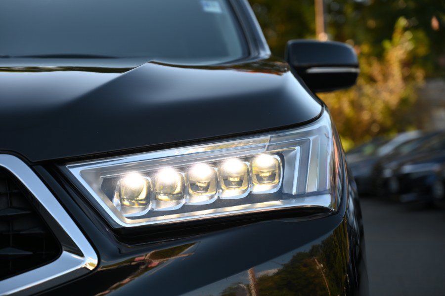 Used 2020 Acura MDX SH-AWD image 9