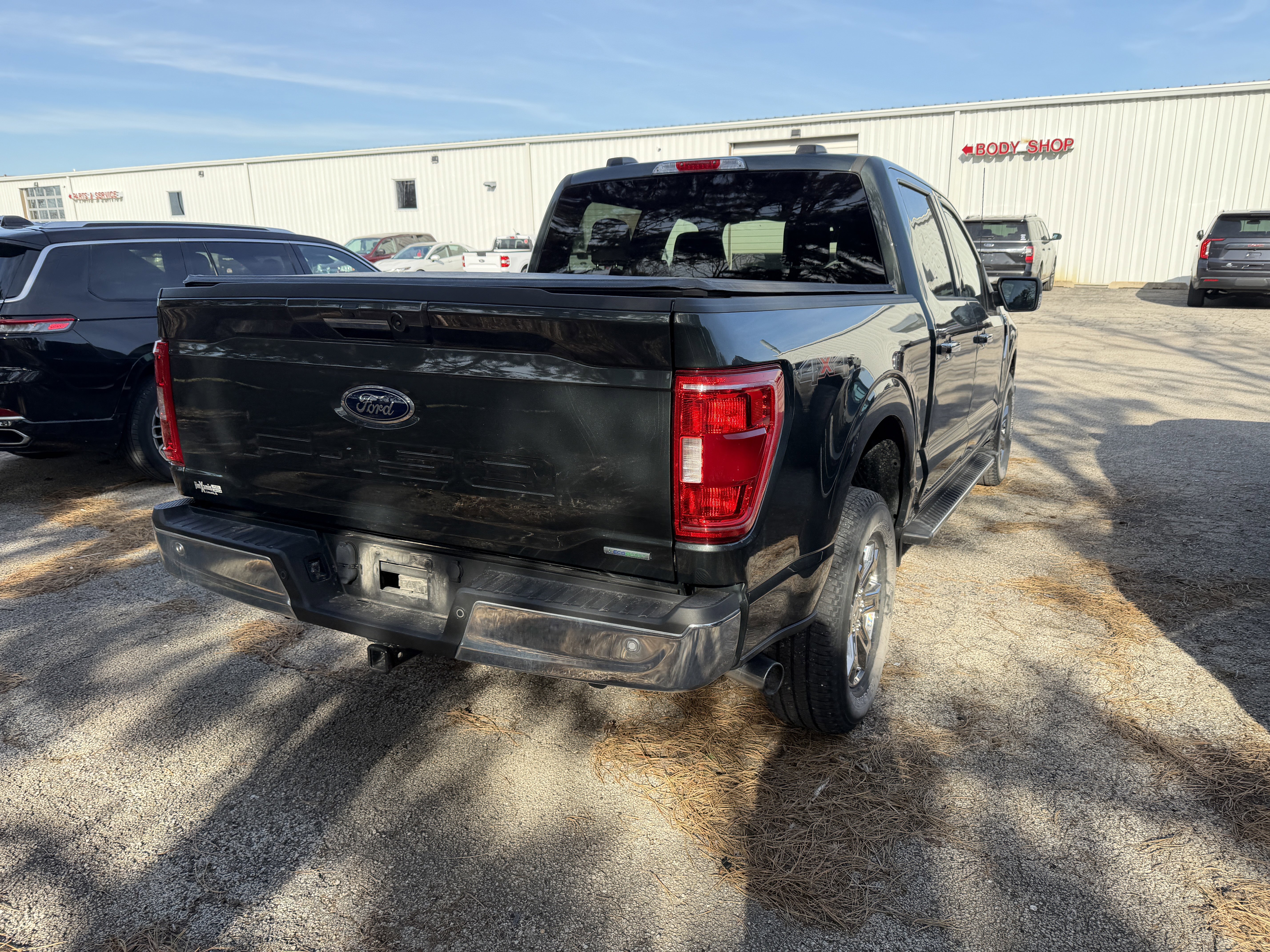 Used 2021 Ford F150 XLT w/ Equipment Group 302A High image 9