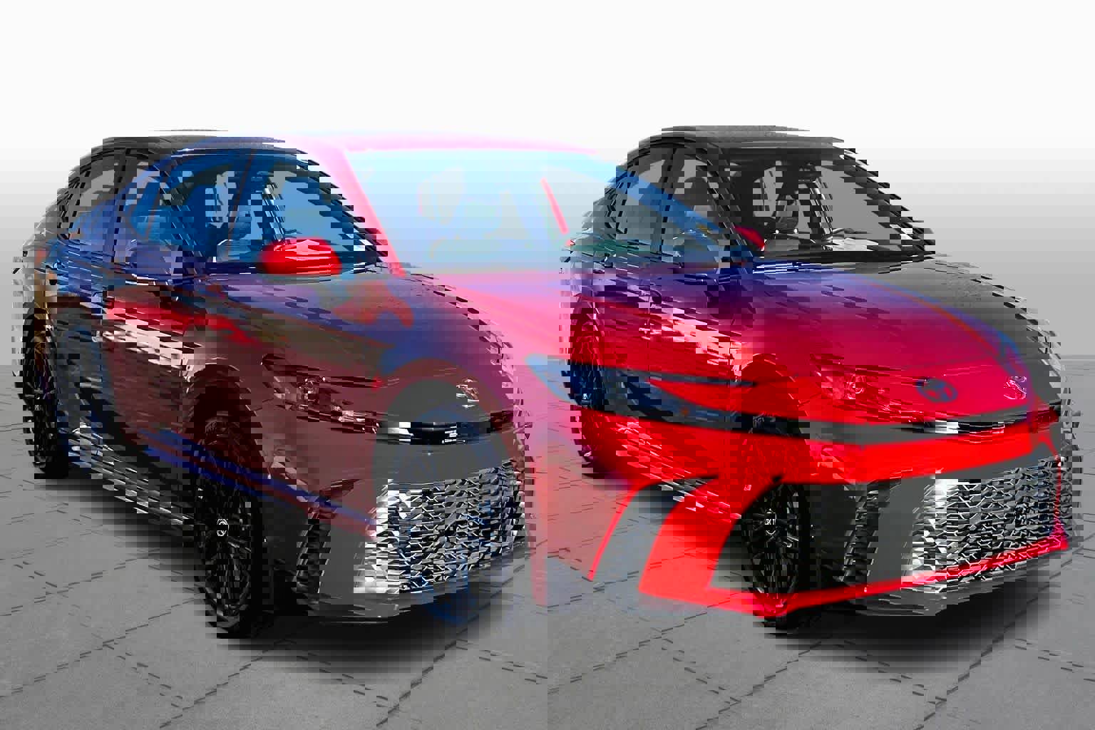 Certified 2025 Toyota Camry SE image 2