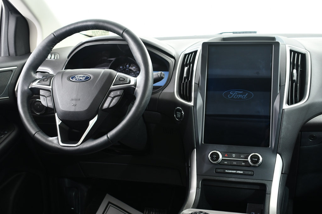 Used 2024 Ford Edge SEL w/ Convenience Package AWD/4WD image 10
