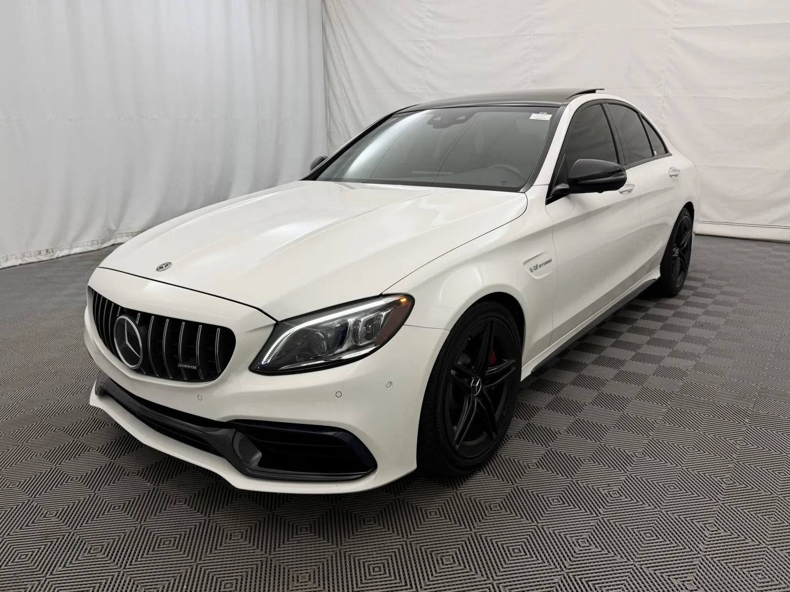 Used 2020 Mercedes-Benz C 63 AMG S image 2