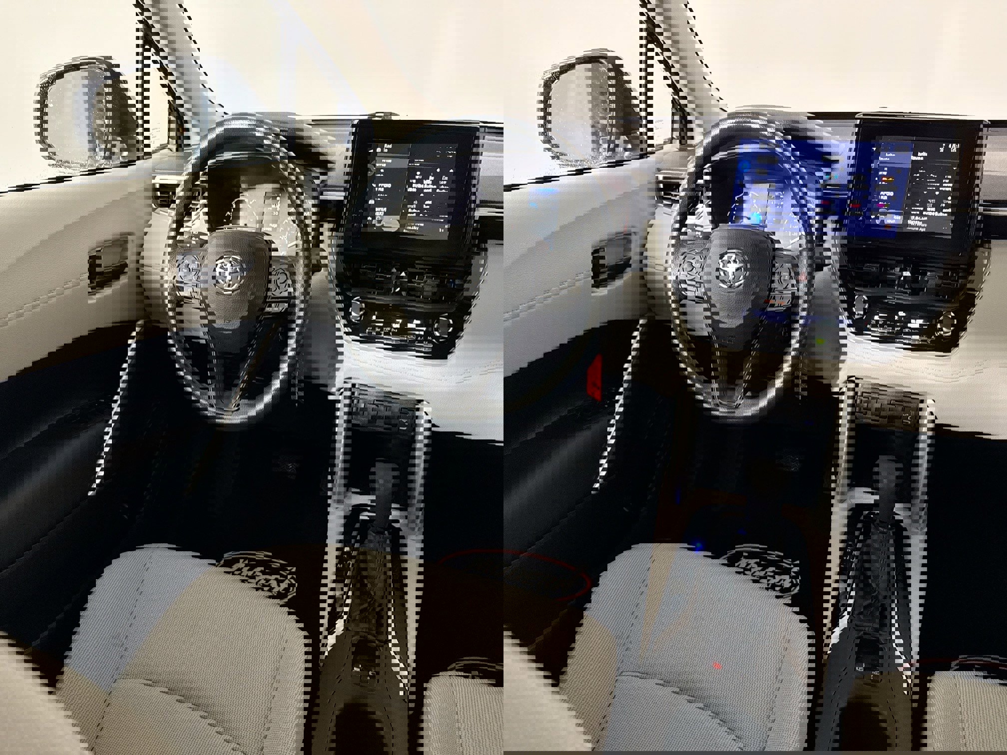 Used 2024 Toyota Corolla Cross L image 27