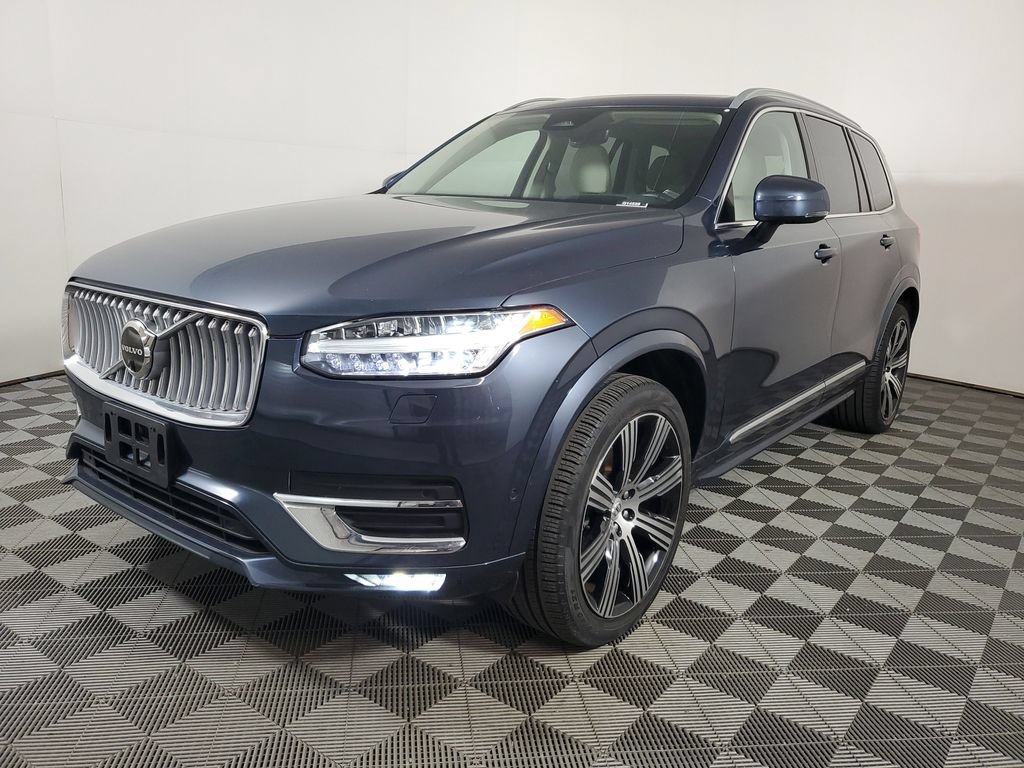 Certified 2023 Volvo XC90 B6 Ultimate AWD/4WD image 4
