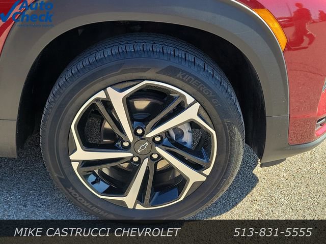 Used 2023 Chevrolet TrailBlazer RS w/ Technology Package AWD/4WD image 9