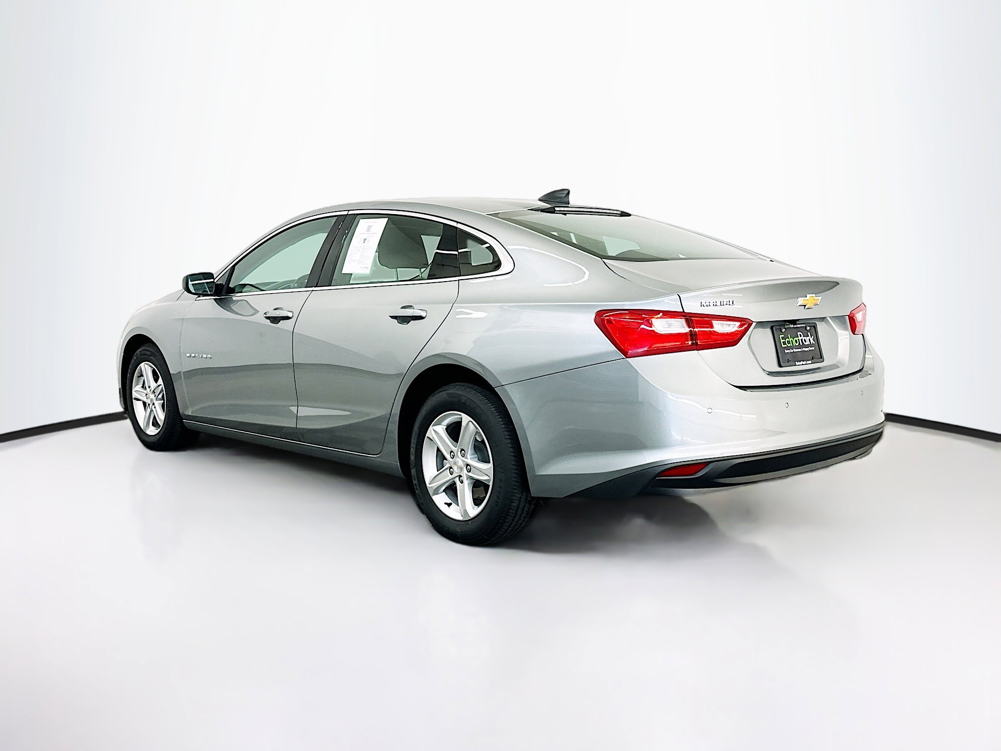 Used 2024 Chevrolet Malibu LS image 5