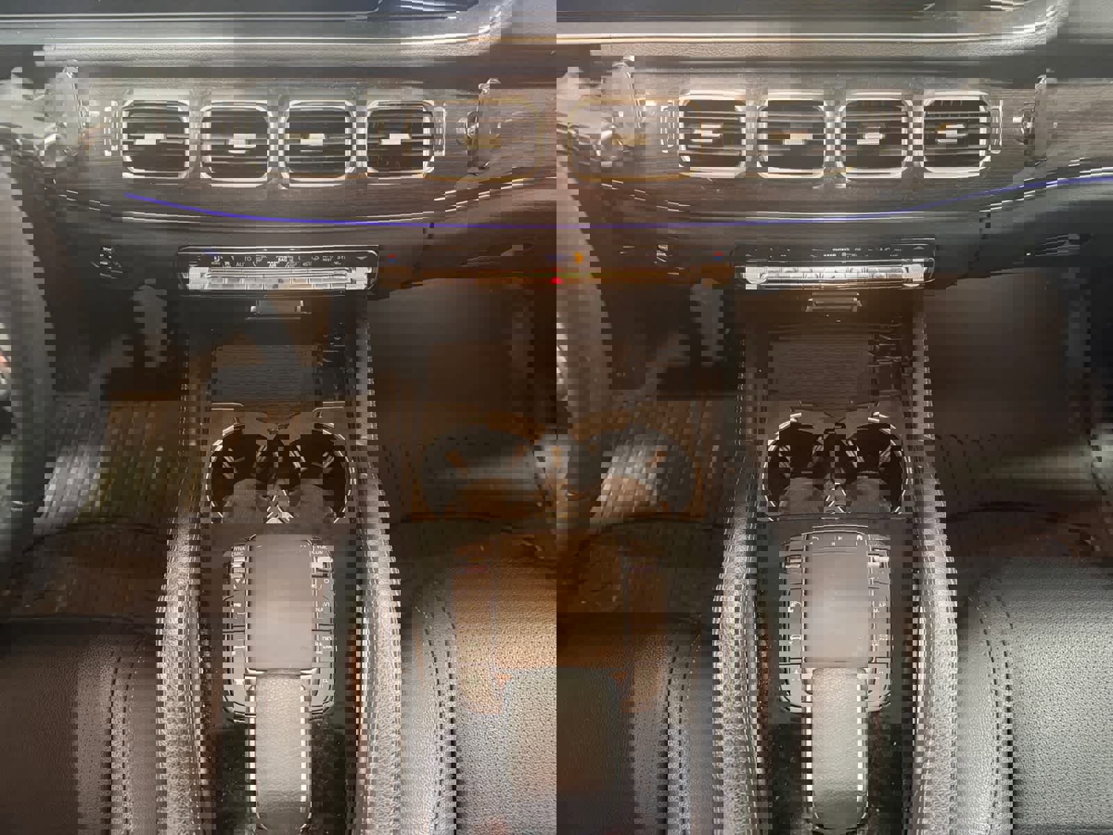 Used 2021 Mercedes-Benz GLE 350 4MATIC image 12