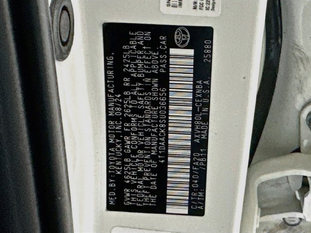 Used 2025 Toyota Camry LE FWD image 30