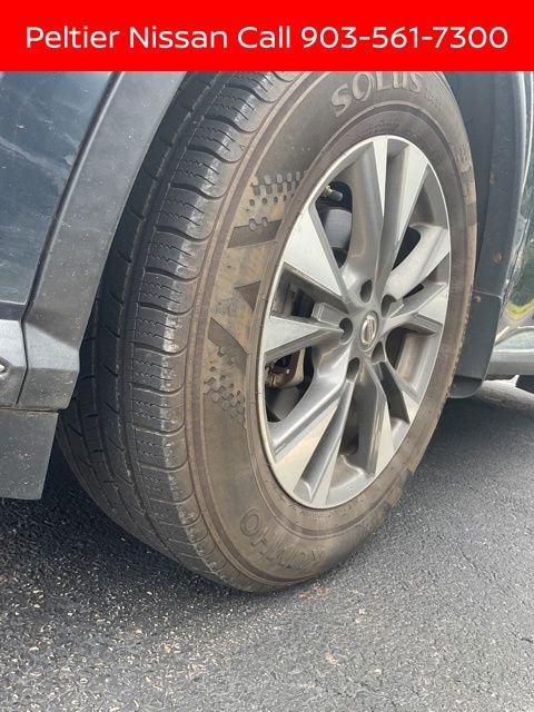 Certified 2017 Nissan Murano SV FWD image 7