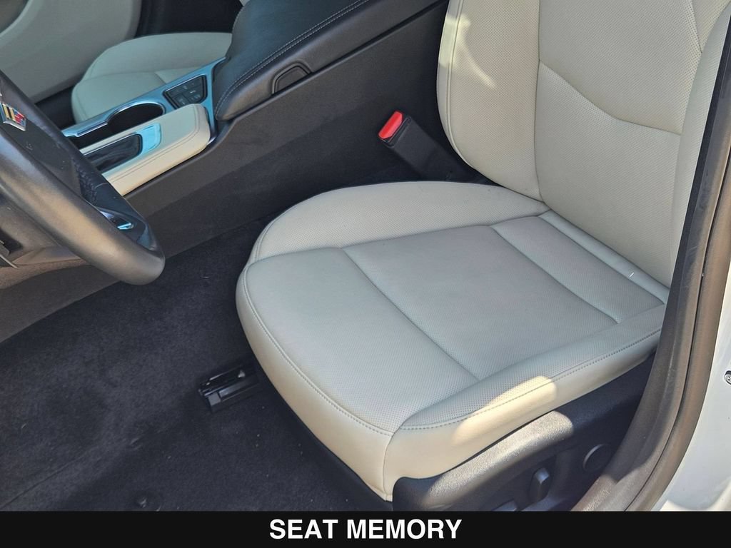 Used 2024 Cadillac CT4 Premium Luxury w/ Climate Package RWD image 16
