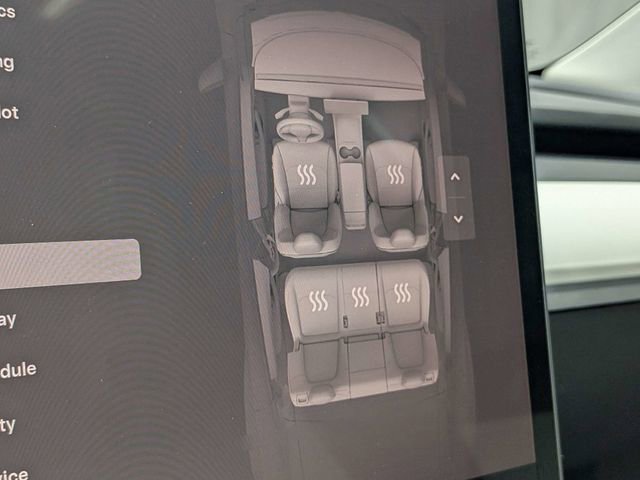 Used 2022 Tesla Model Y Performance image 15