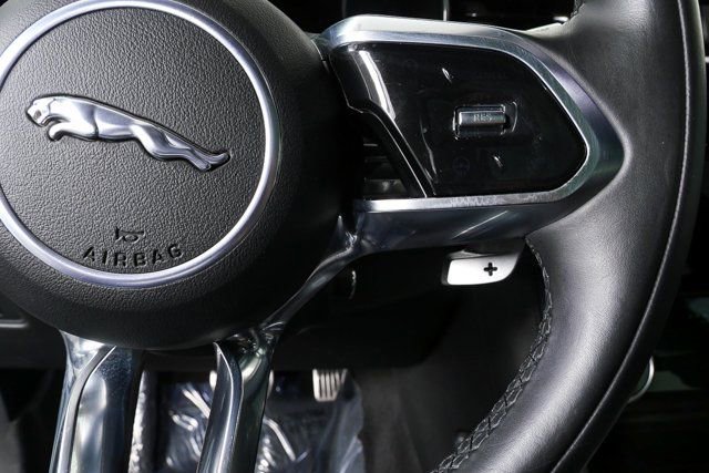 Used 2021 Jaguar F-PACE S image 11