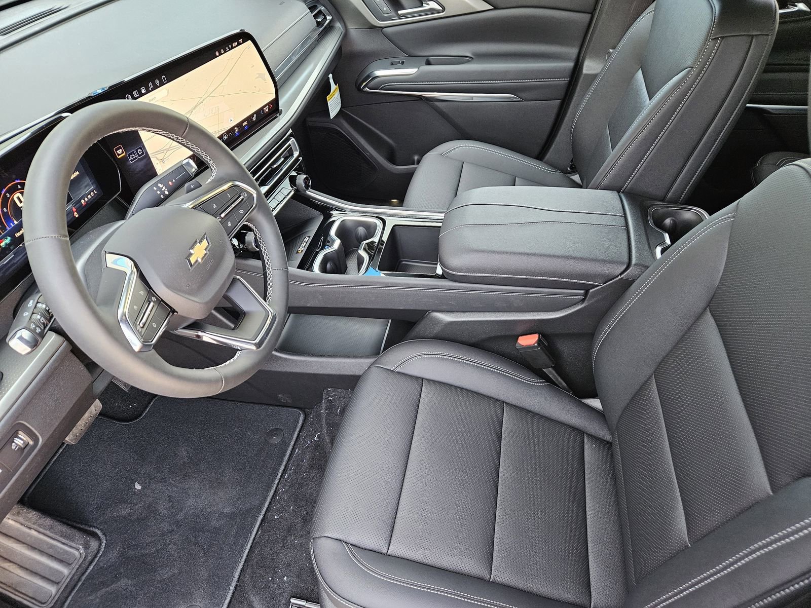 New 2026 Chevrolet Traverse LT FWD image 15