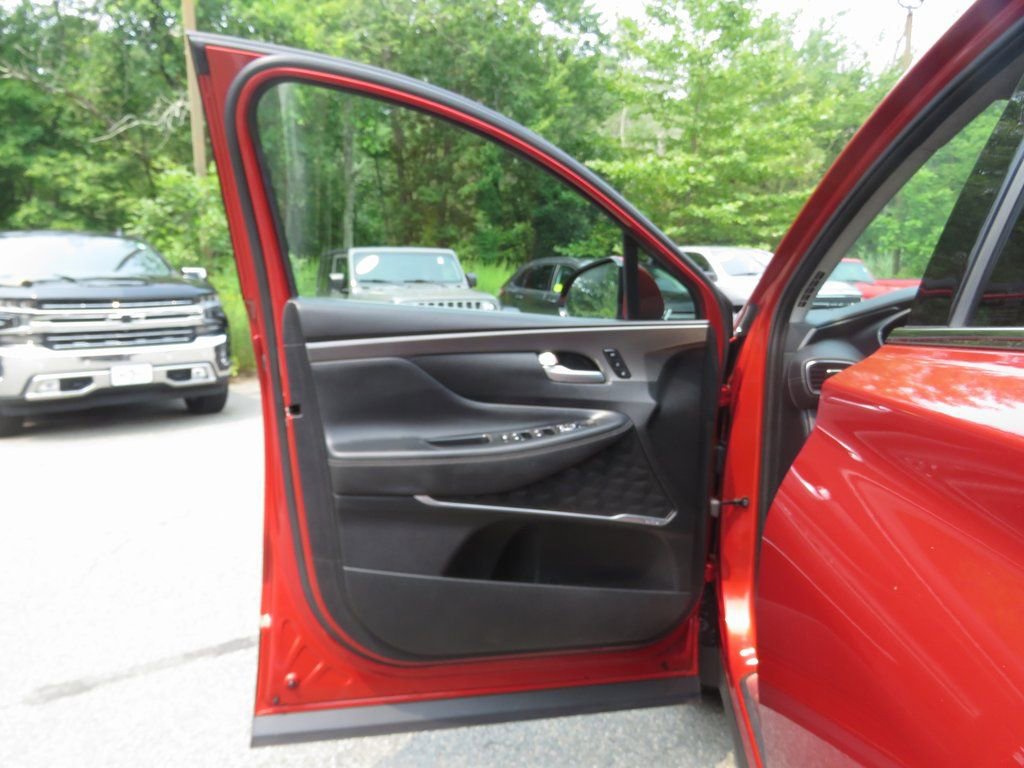 Used 2019 Hyundai Santa Fe FWD image 10