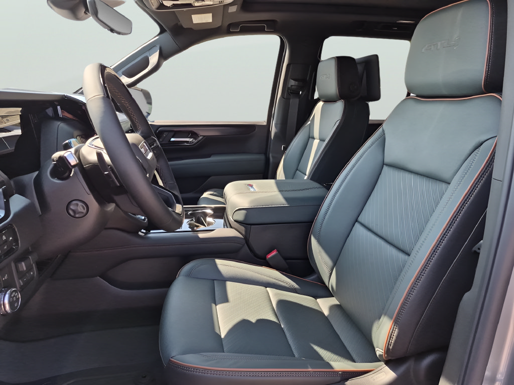 New 2026 GMC Yukon AT4 w/ AT4 Premium Plus Package AWD/4WD image 18