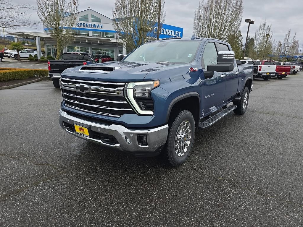 New 2026 Chevrolet Silverado 3500 LTZ w/ LTZ Premium Package