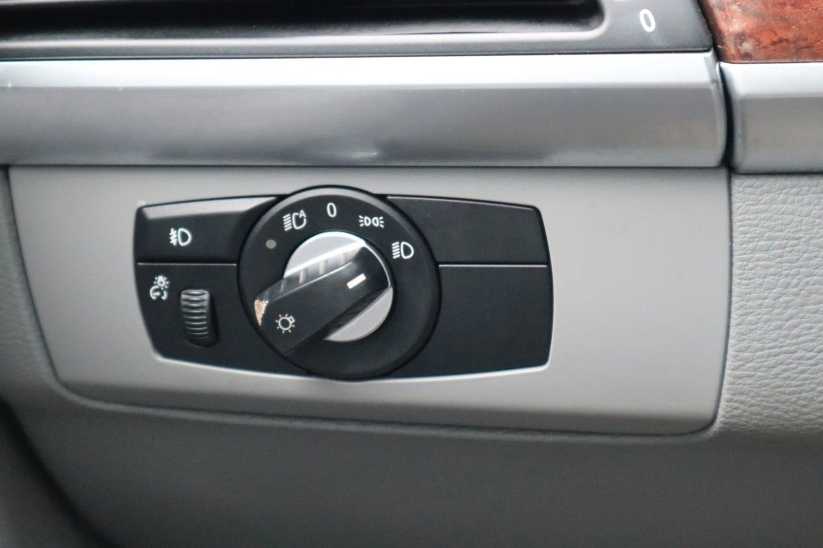 Used 2007 BMW X5 3.0si image 31